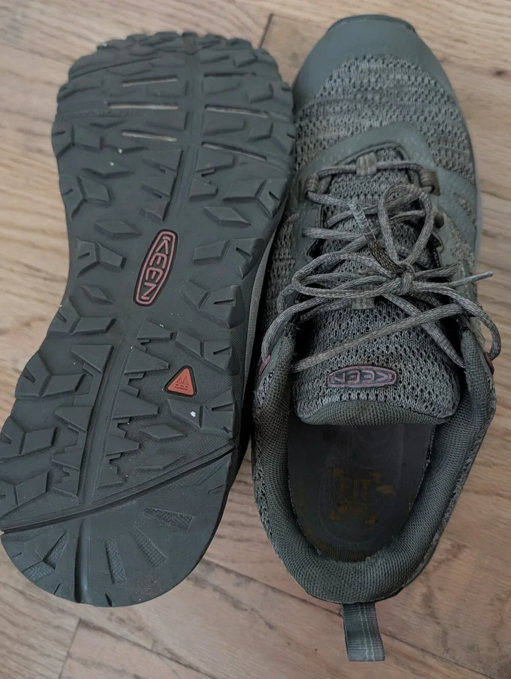 KEEN Women’s Terradora II Vent Hiking Shoes Size 7.5 Gray Olive Trail Sneakers